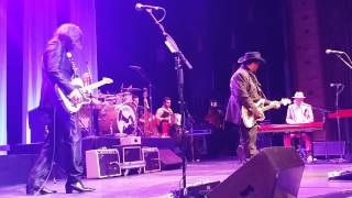 The Mavericks, "Don't You Ever Get Tired of Hurting Me",  Count Basie Theater, 6.23.15 chords