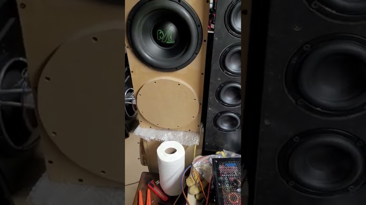 Recoil DI600.1 против RED600.1