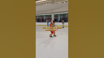 Tips on skating backwards‼️🎄🎁 #iceskate #iceskating #skating #merrychristmas