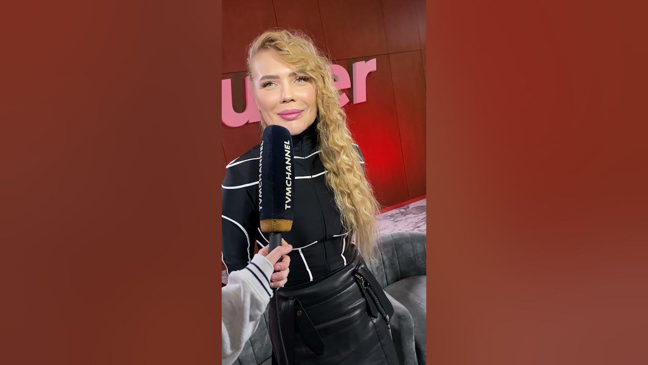 Карина кросс машина Инфинити