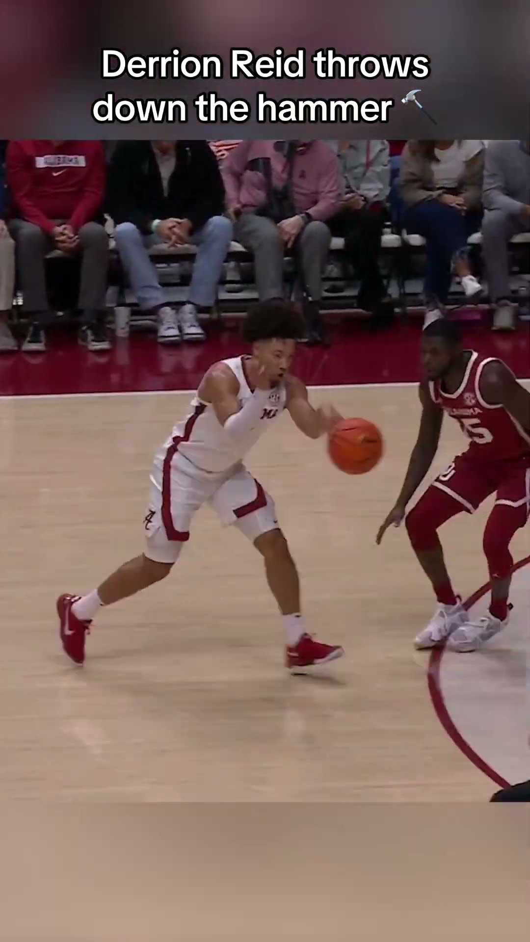 Derrion Reid ignites the Alabama crowd after throwing down the hammer vs. Oklahoma ?