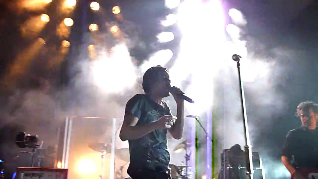 KANE Rain down on me Paard van Troje Den Haag 25.02.2010 YouTube KANE Rain down on me Paard van Troje Den Haag 25.02.2010 YouTube