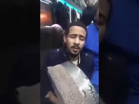 مدح جميل جدا فى القطار فرقة الحضرة 