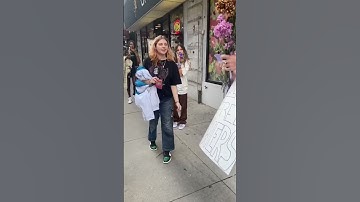 Thumbnail of normalizing periods in public 🩸 if you’re on your period get a flower 🌸