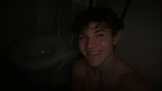 ASMR in the bathroom 🚽
