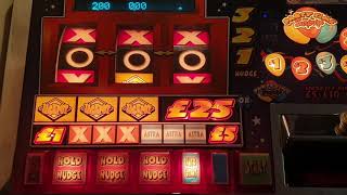 Party Time coin pusher screenshot 3