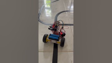 PID line follower robot #pid #arduino#linefollower#pidlinefollower##6arraylinefollower#arduinorobot
