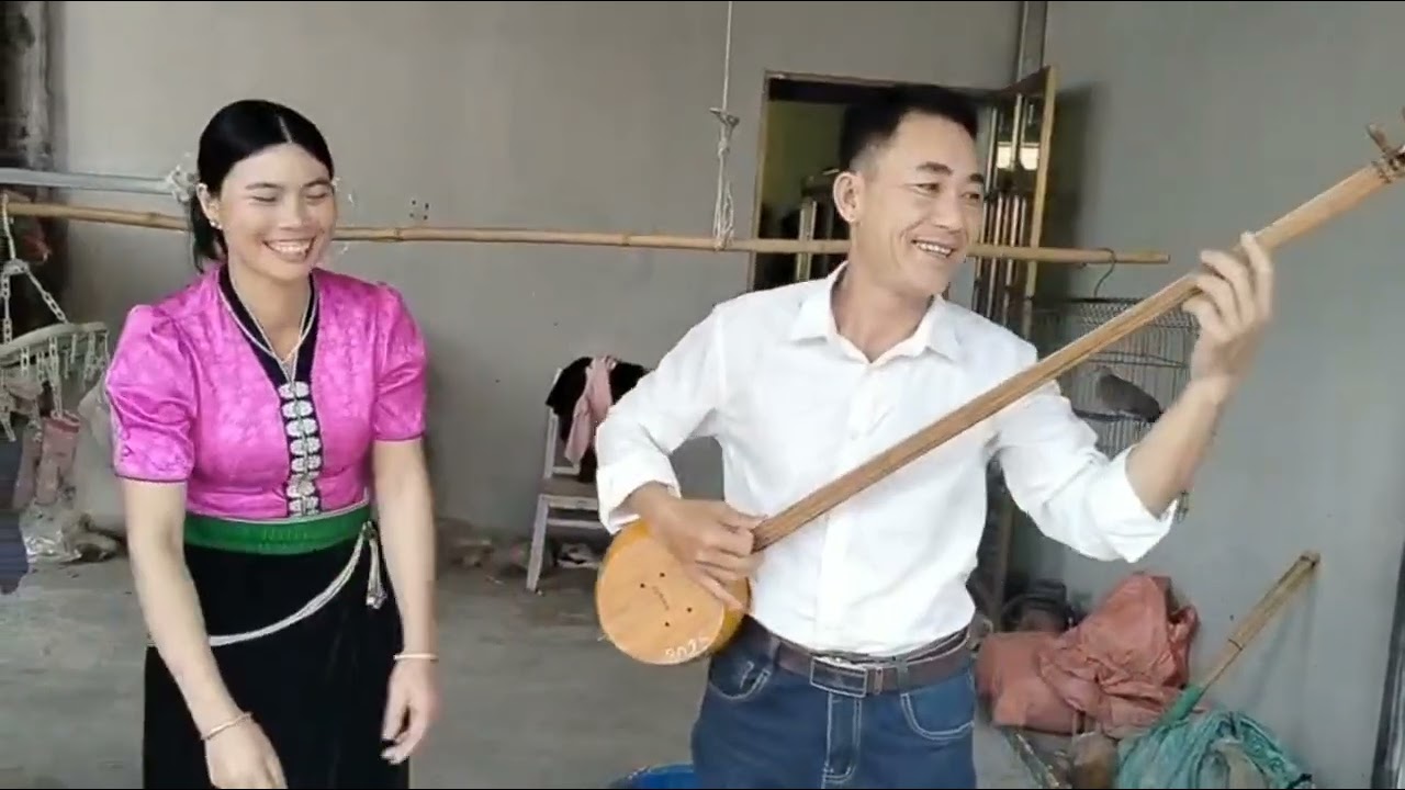 Bai khắp báo sao pi nọng tỏn phăng nơ