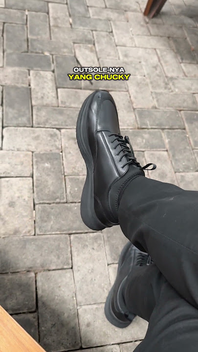 Download lagu Sepatu Rudi All Black Prabu Indonesia