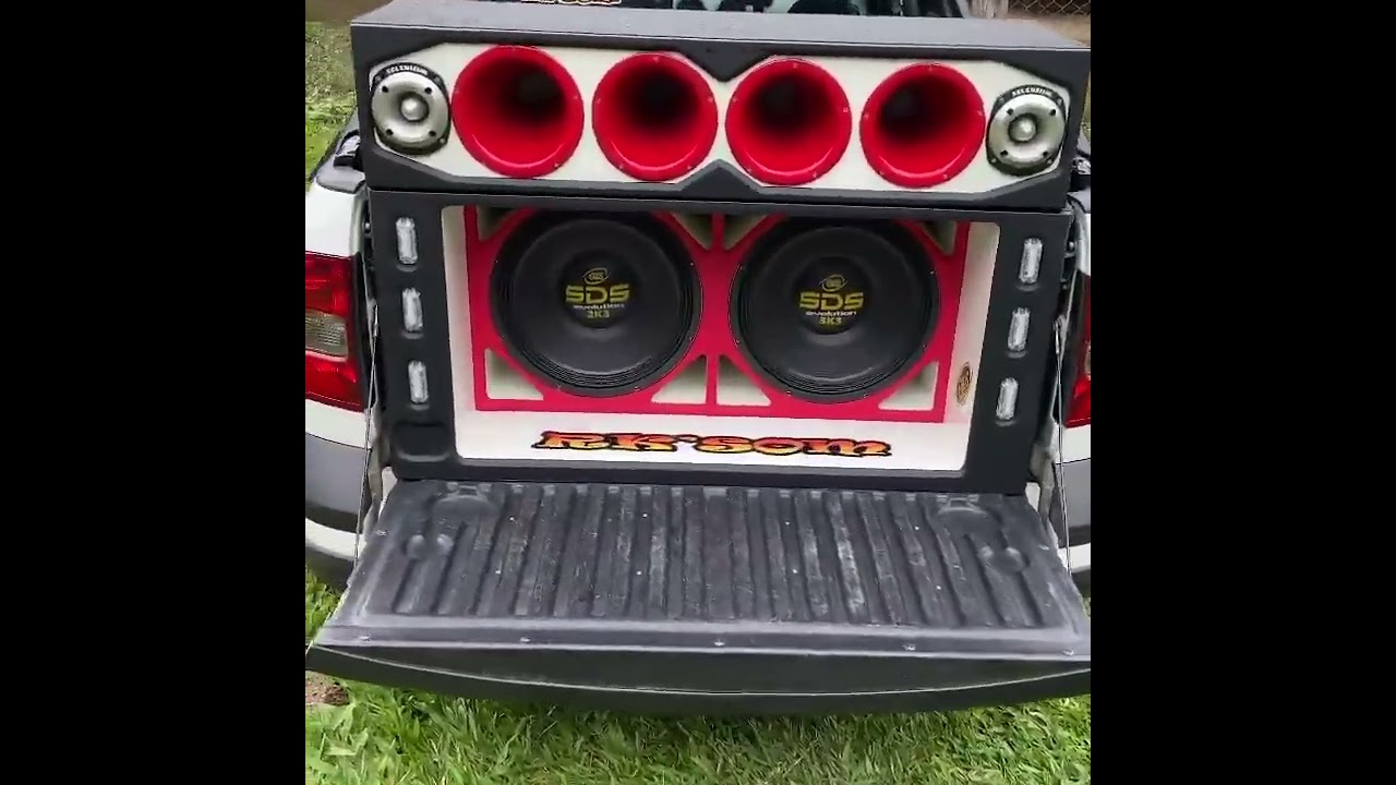 SAVEIRO COM 2i4 NO HIGH VOLT 