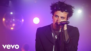 Vignette de la vidéo "YUNGBLUD - Happier in the Live Lounge"