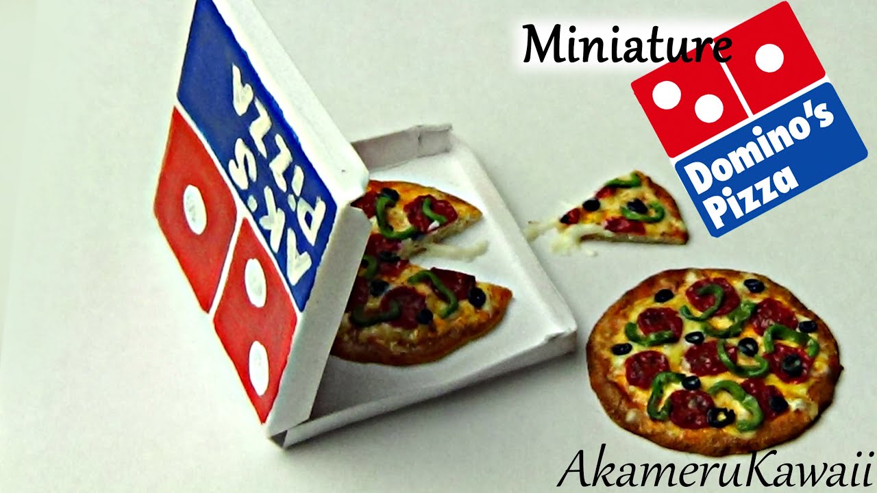 Domino's inspired miniature pizza - Polymer clay tutorial - YouTube