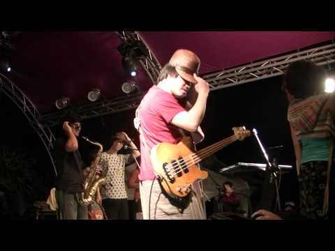 Funky Brothers 放客兄弟 @ Spring Scream 春吶 2012 (2)