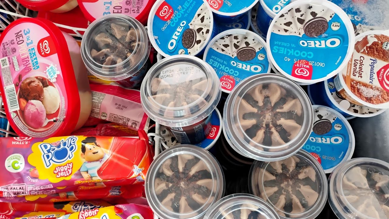 JAJAN ASYIK !!! SERU BELI ICE CREAM KE ALFAMART TRUS DI MAKAN SEGERRRRR 😃