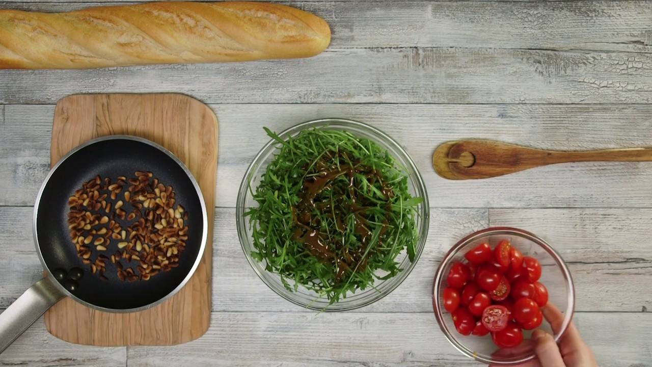 Rucola-Salat mit Balsamico-Dressing - YouTube