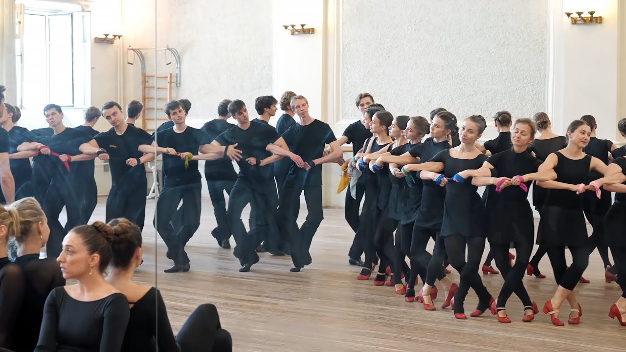 Завершаем 88-ой сезон. Балет Игоря Моисеева.