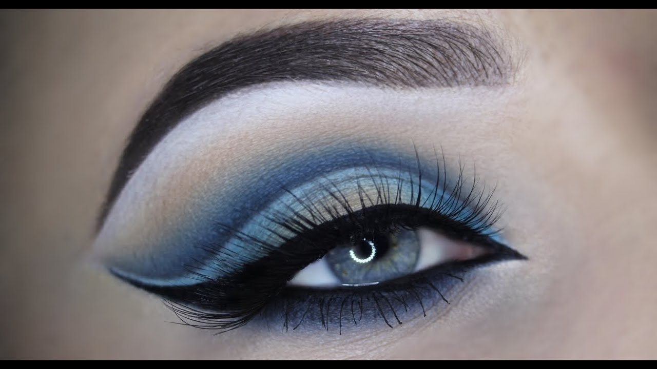 4. Blue Hair and Glitter Cut Crease Makeup Tutorial - wide 2