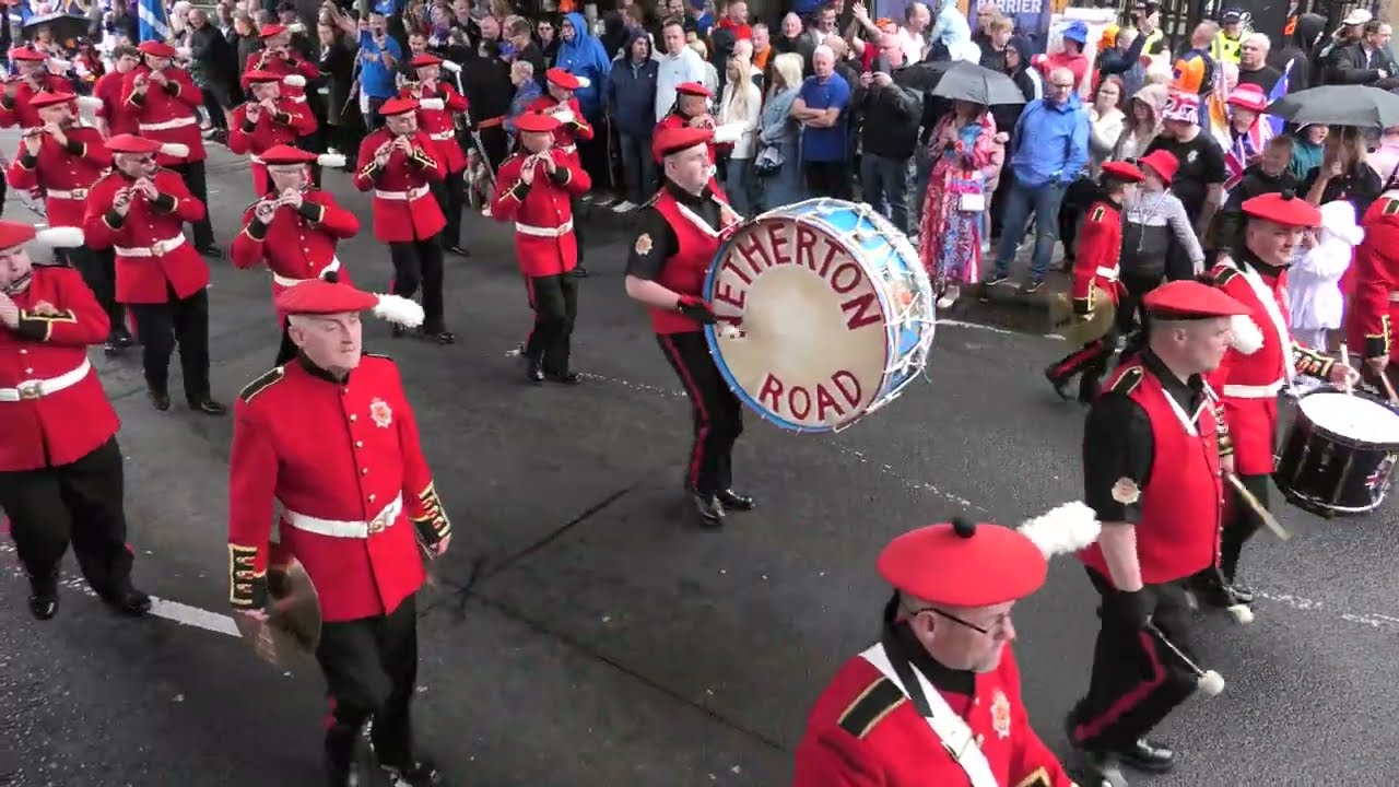 Glasgow Big Walk 2022 - Under The Saltmarket Bridge