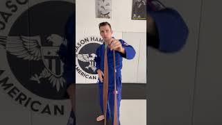 How to Tie a BJJ Belt fast!!!