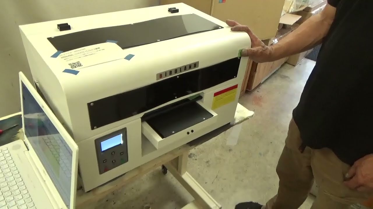 バードランドA4サイズUVプリンター 家庭用から産業用まで - YouTube