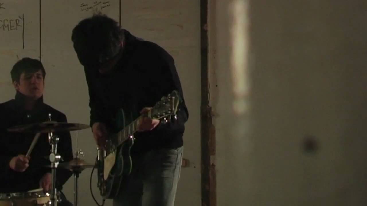 Assista a Orphan Boy - Postcode no YouTube Assista a Orphan Boy - Postcode no YouTube