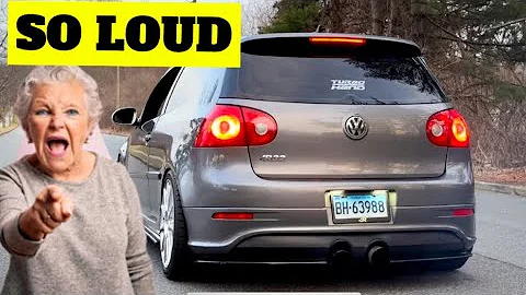 Straight Piped R32 Terrorizes The Streets