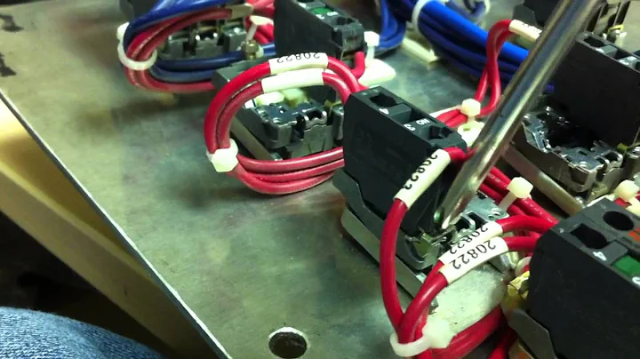 Contact Removal - Telemecanique ZBE-101 & ZBE-102