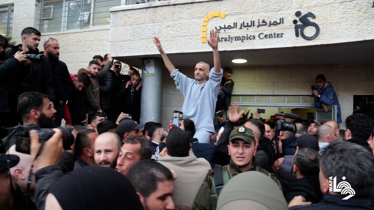 أسرى محررون.. فرحة منقوصة وأوضاع السجون في غاية القسوة