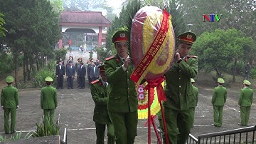 Dâng hương tại nhà bia Bắc Sơn và đài tưởng niệm các Anh hùng liệt sỹ