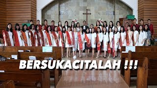 BERSUKACITALAH - KOOR NAPOSOBULUNG HKBP PASAR MINGGU