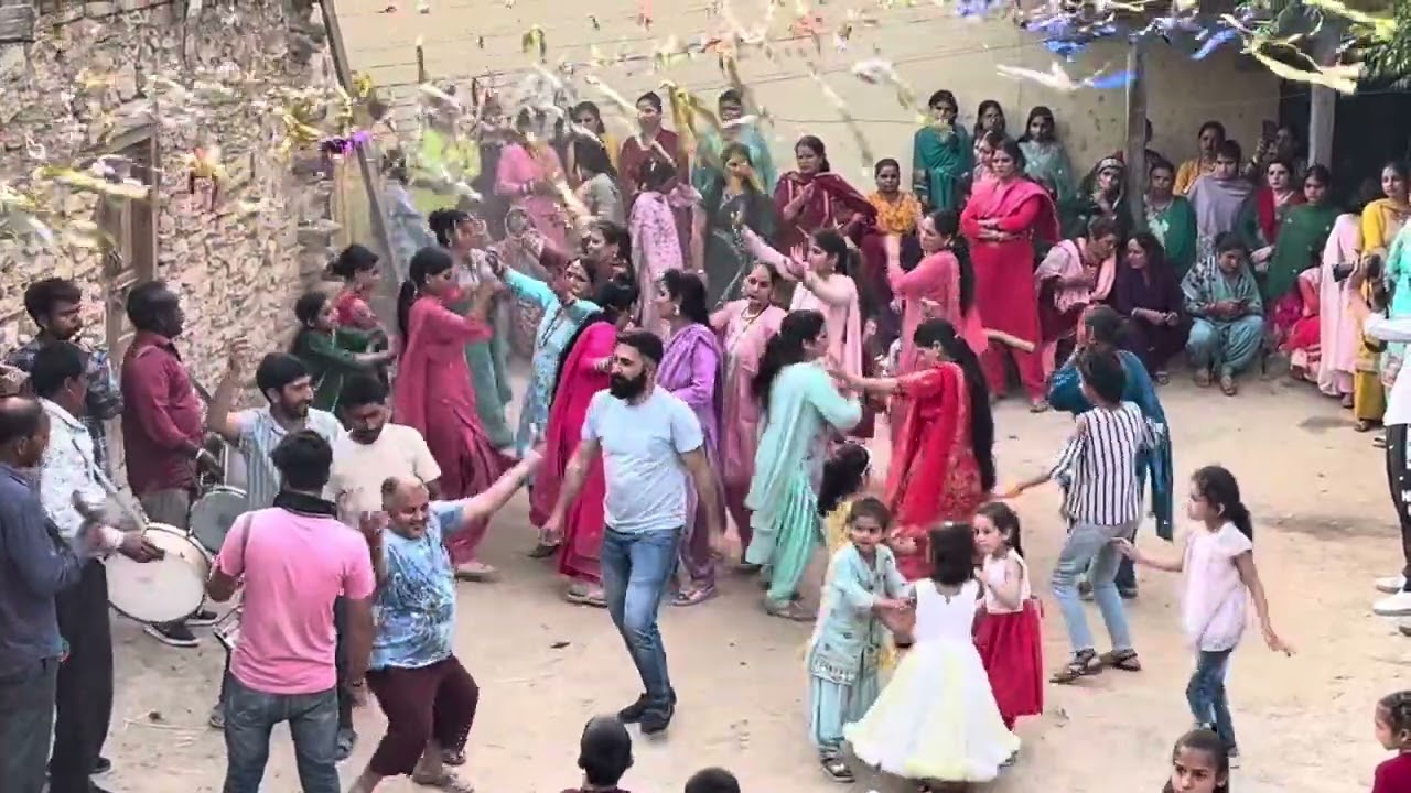 BHADERWAHI DHOL & DANCE #viralvideo #wedding #subscribe #dance #pahadi