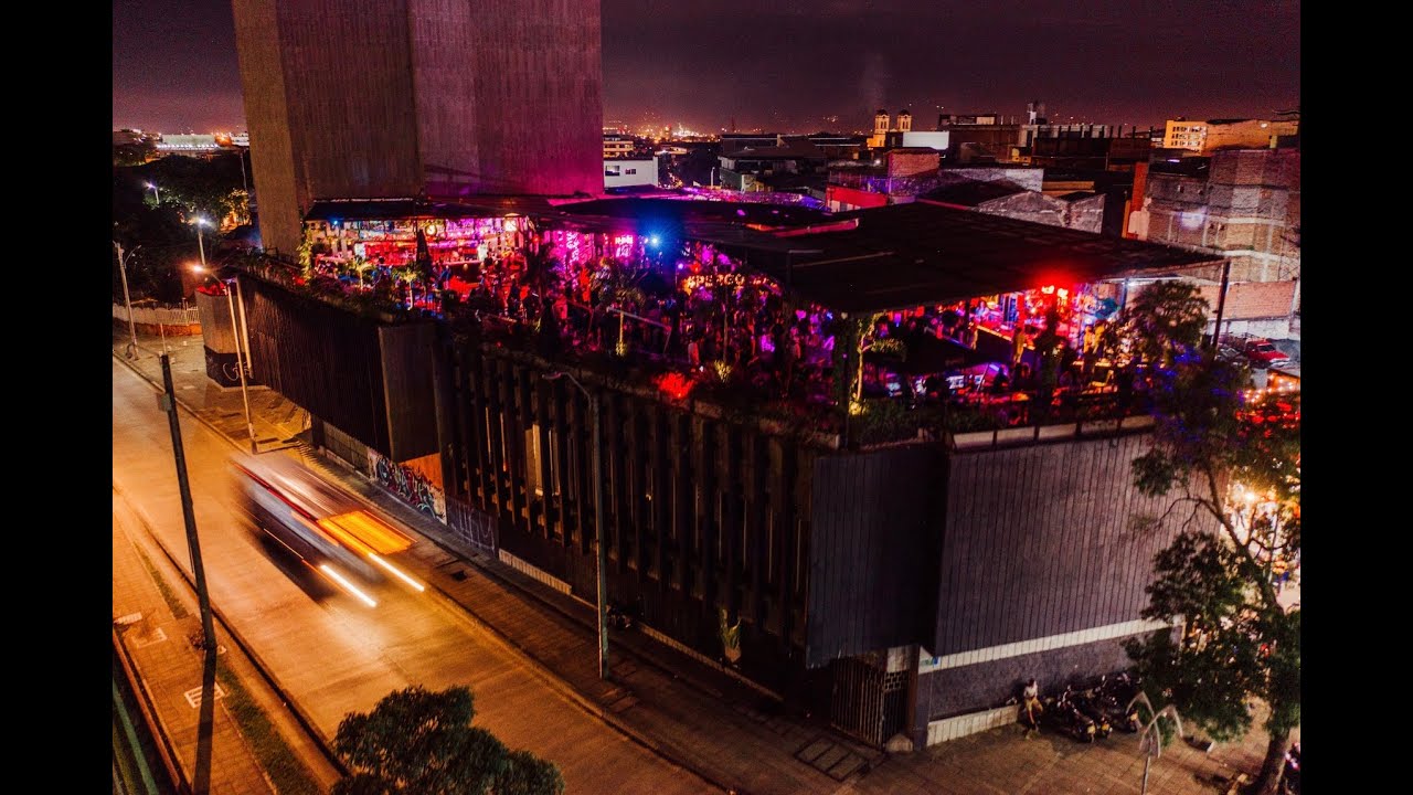 LA PÉRGOLA CLANDESTINA - CALI, COLOMBIA / CLUB NÚMERO 1 DE COLOMBIA