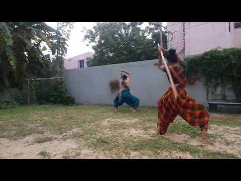 Silambam Veesal by Warrior women!! களரி வீராங்கனைகளின் சிலம்பம் வீசல்!!