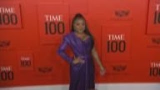 Miranda Lambert, Hwang Dong-hyuk, Amanda Seyfried, Taika Waititi, Simu Liu, more pose on Time 100 re