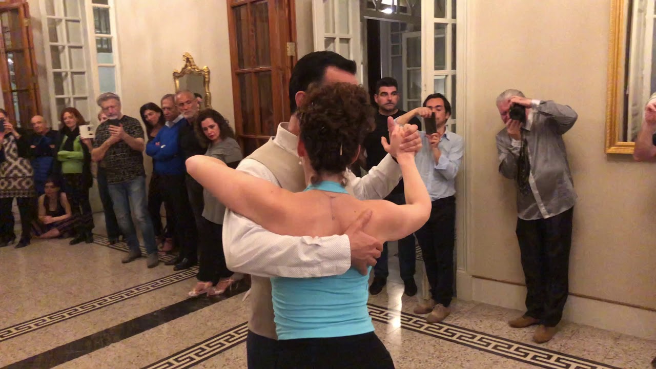 class-demonstration-of-dynamics-with-uno-youtube