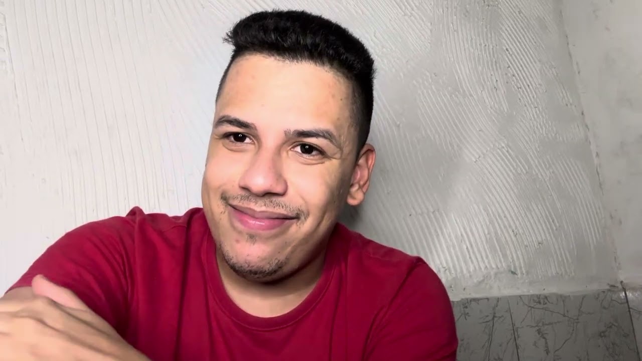 Filha essa mulher que Deus tá falando é você tu precisa sair de cena e deixar eu fazer foi com você!