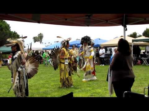 Pow-Wow with Ron Knapp & Co.