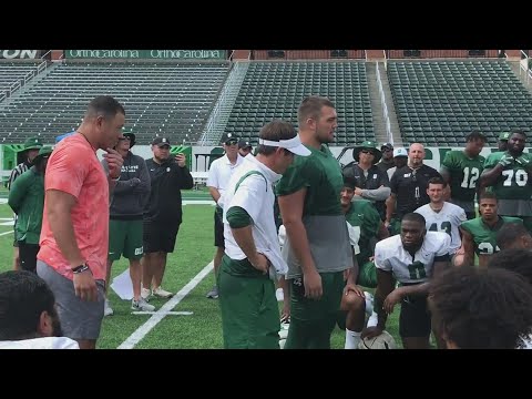 Charlotte 49ers walk-on surprised with scholarship at practice