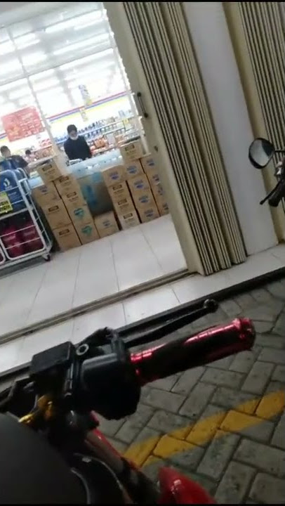 NGANTERIN PACAR BELI JAJAN DI INDOMARET | HALU STORY #shorts  #storyhalu #storyig #storywa
