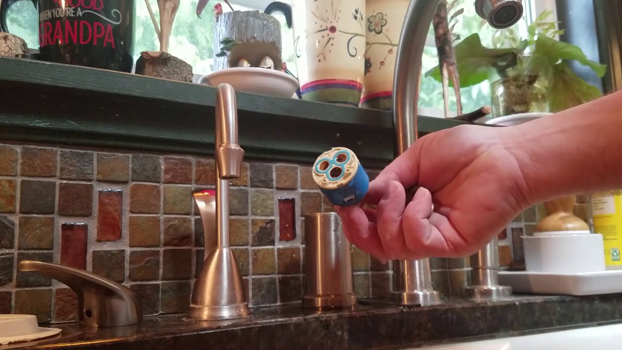 replacing cartridge in moen bathroom sink faucet