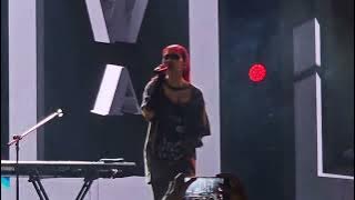 Download lagu Isyana Sarasvati - Tetap Dalam Jiwa - Synchronize Fest 3 September 2023