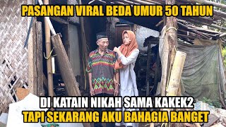 Download Lagu KAKEK USIA HAMPIR 80 TAHUN NIKAHI GADIS MUDA USIA 25 TAHUN TINGGAL DI GUBUK REYOT TENGAH HUTAN MP3 Download Lagu KAKEK USIA HAMPIR 80 TAHUN NIKAHI GADIS MUDA USIA 25 TAHUN TINGGAL DI GUBUK REYOT TENGAH HUTAN MP3