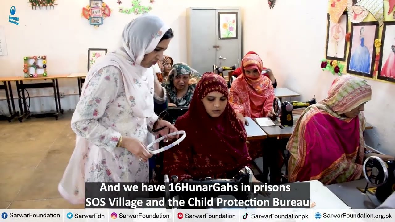 Perveen Sarwar (Founder of HunarGah) | Her inspiration to empower women & its success