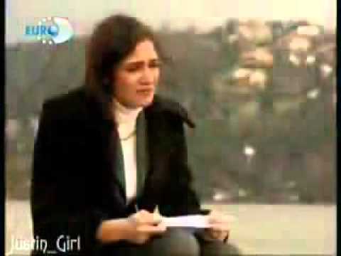 تامر عاشور ناسى شكلها