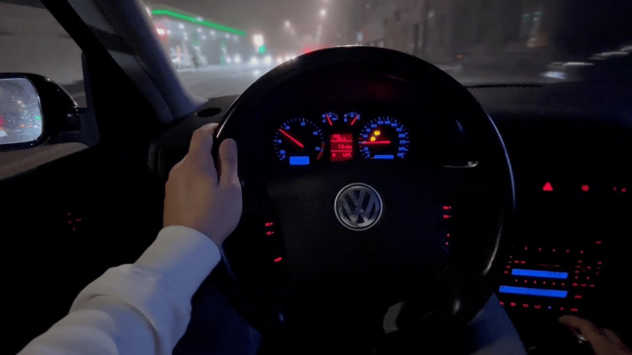 POV Driving Zurich City Waking Up | 2003 VW Golf IV 1.9 TDI 4Motion | Foggy Morning