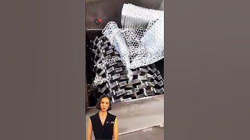 #fcnfm Shredder with Four Axes for Tearing, Squeezing, and Biting Functions in Material Processing