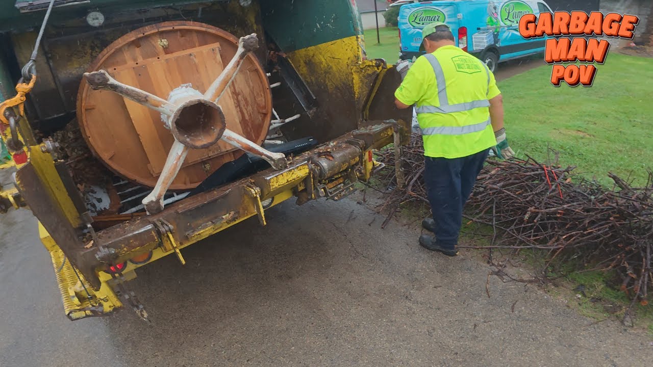 Trash Truck Rear Loader - Bulk Trash Pickup and Disposal | 4K HD