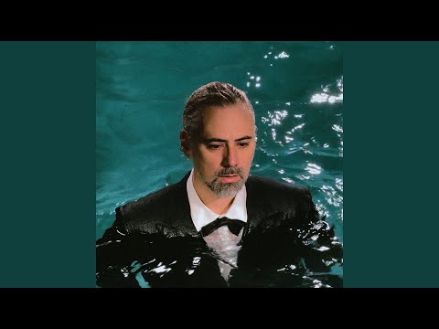 Putar На дно - Tesla Boy