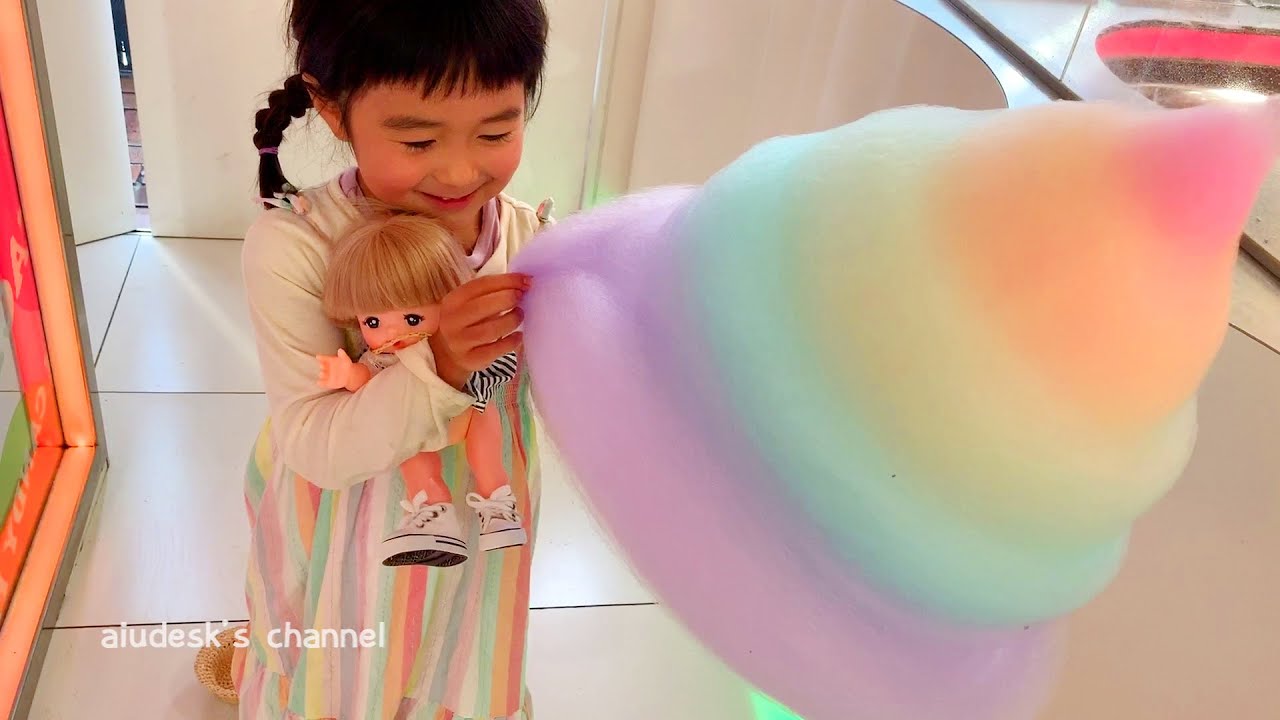 レインボーわたあめ☆原宿Totti Candy Factory - YouTube