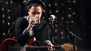 Unknown Mortal Orchestra - Can't Keep Checking My Phone (Live on KEXP) chords